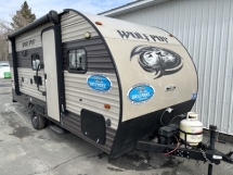 Wolf Pup 16bh 22' / 2897 Lbs