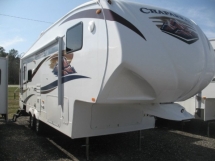 Chaparral 31' / 8222 lbs